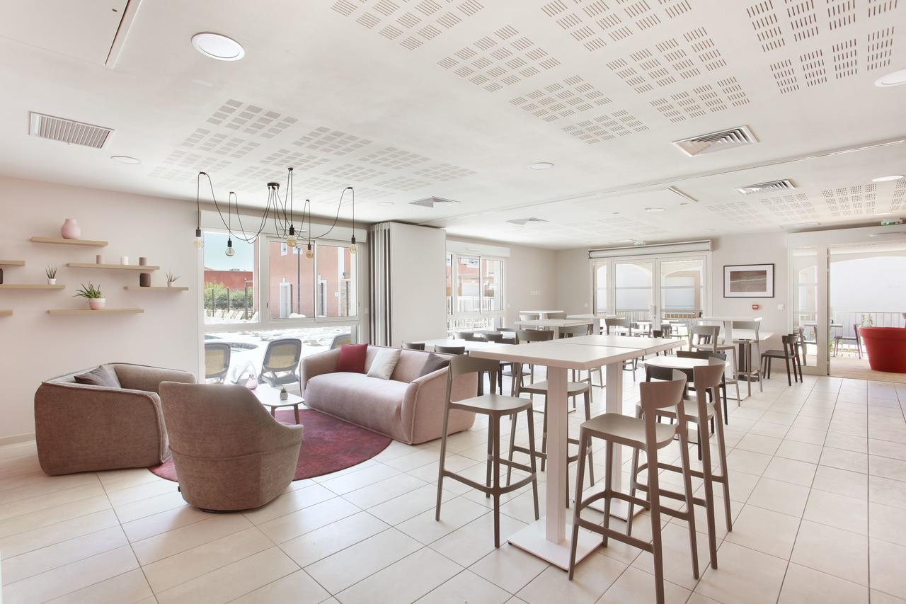 Residence Odalys Fleur De Sel Aigues-Mortes Bagian luar foto
